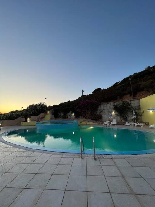 Casa Smeralda - Piscina E Vista Sul Mare! Trinita d'Agultu e Vignola Exterior photo