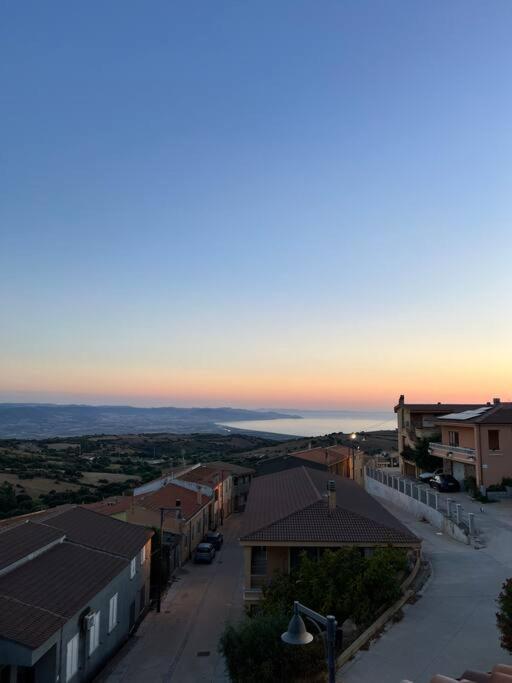 Casa Smeralda - Piscina E Vista Sul Mare! Trinita d'Agultu e Vignola Exterior photo